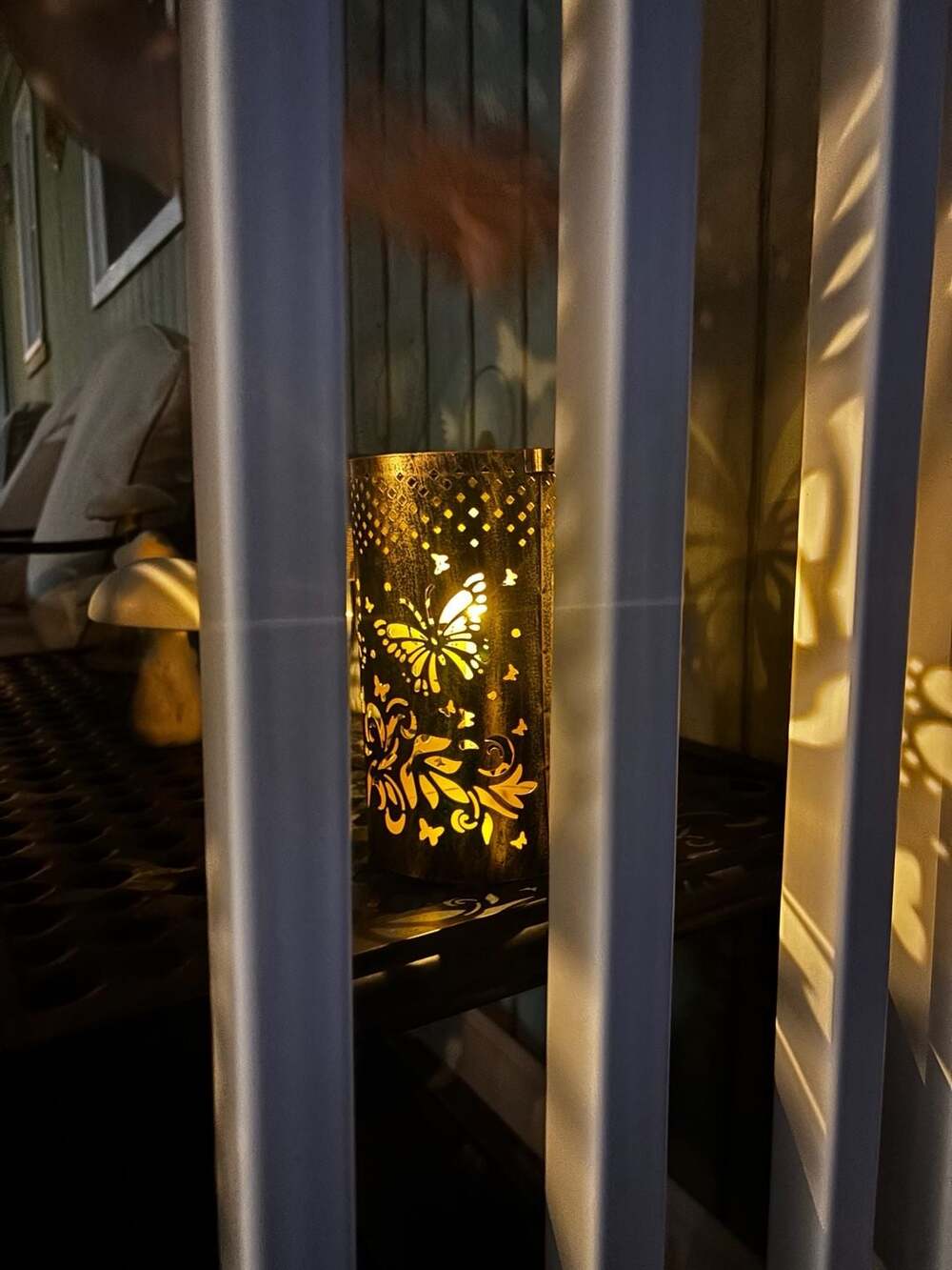 Solar Butterfly Lantern - Picture 4 of 4